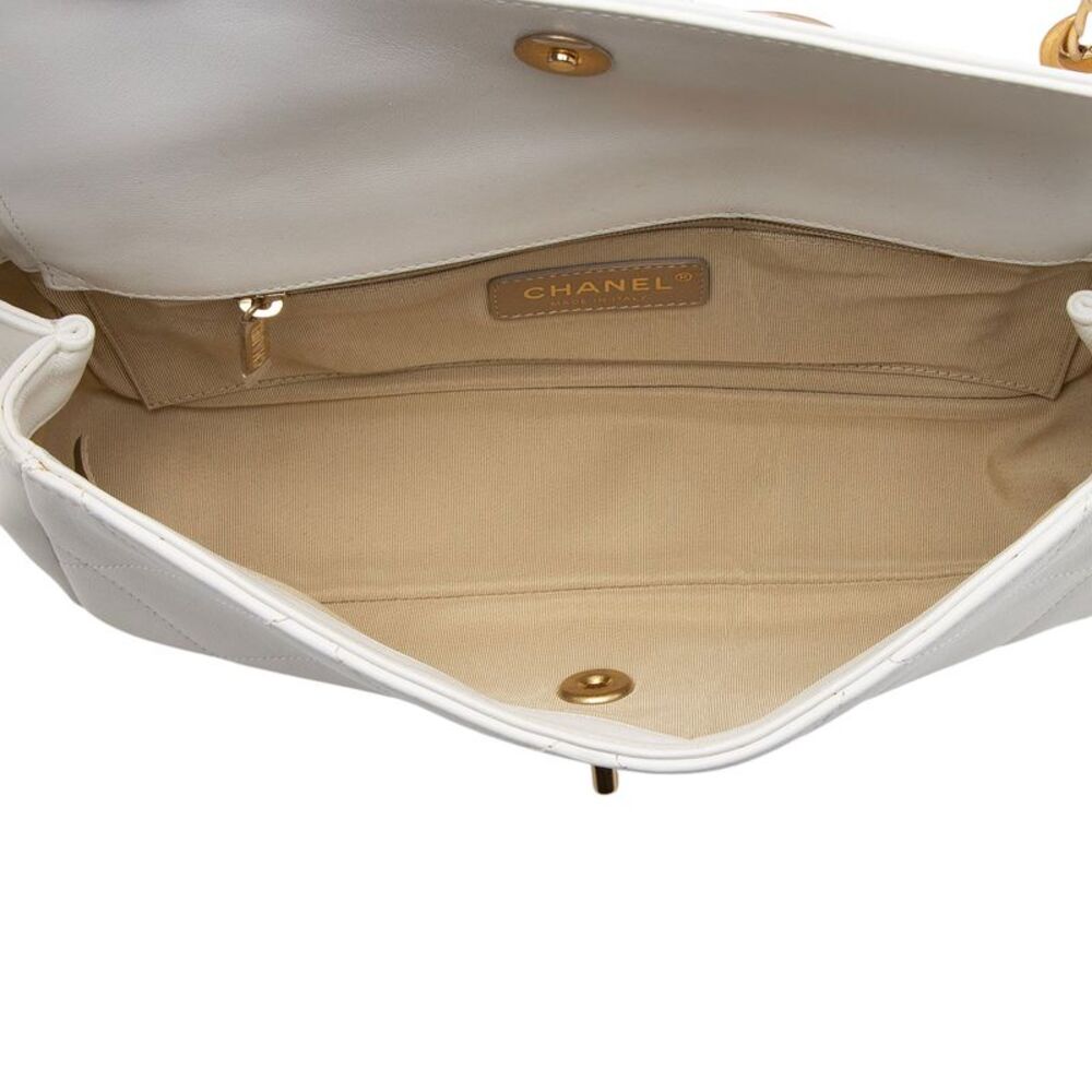 Chanel Lambskin A Real Catch Flap Bag - Picture 7 of 12